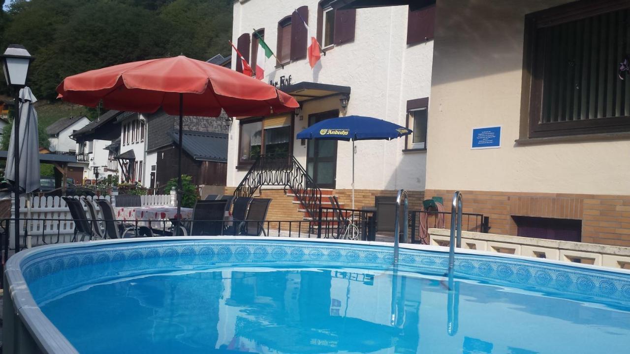 Ferien Und Selbstversorgerhaus Fuer Gruppen Sauerthaler Hof - Loreley エクステリア 写真